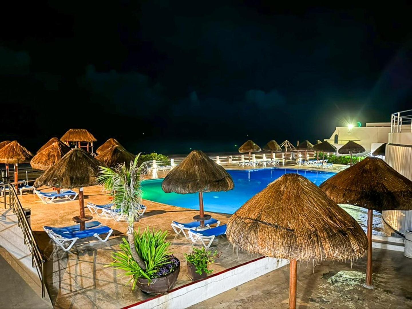 1br In Marlin, Access And Pools Apartment Cancun